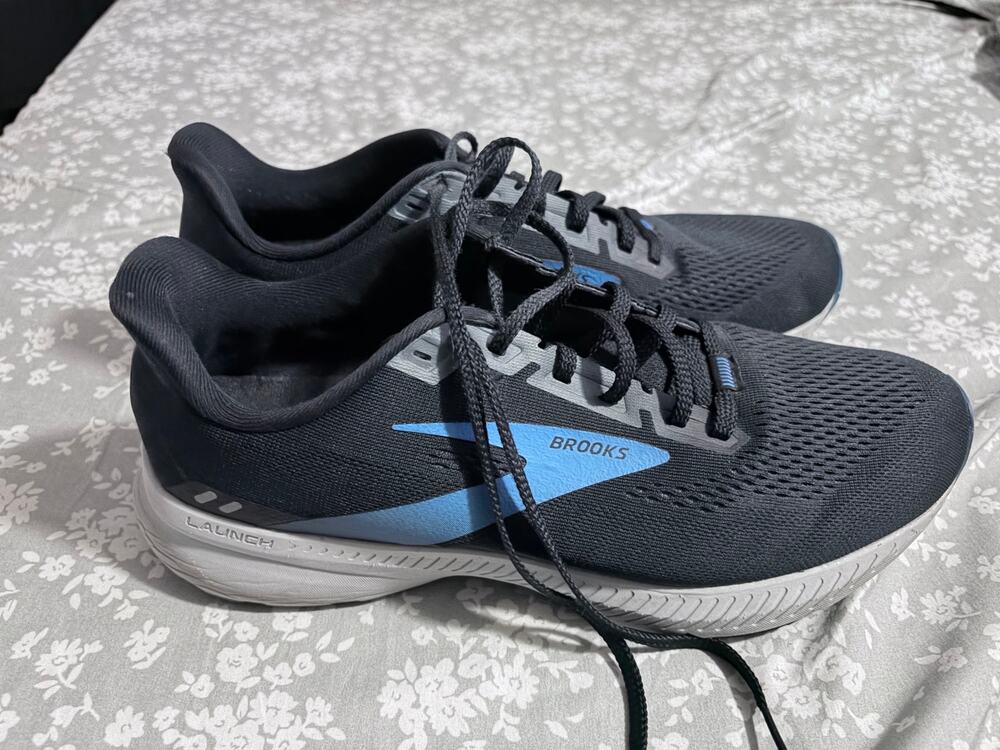 Brooks Launch GTS 8 Running Shoes - Black / Blue / Gray